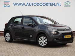 Grijs Gebruikt 2017 Citroën C3 Feel Hatchback | € 8.950 (Eerlijke prijs)