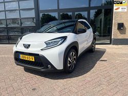 Wit Nieuw 2025 Toyota Aygo X Pulse SUV | € 22.950