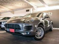 Grijs Gebruikt 2015 Porsche Macan Turbo SUV | € 42.990