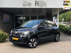 Zwart Gebruikt 2017 Renault Twingo Collection Hatchback | € 9.495 (Eerlijke prijs)