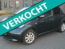 Grijs Gebruikt 2006 Toyota Aygo Hatchback | € 2.250 (Goede deal)