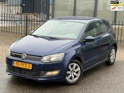 Blauw Gebruikt 2011 VW Polo Comfortline Hatchback | € 2.999 (Goede deal)