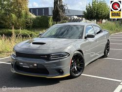 Grijs Gebruikt 2017 Dodge Charger Sedan | € 39.950