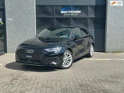 Zwart Gebruikt 2022 Audi A3 Sportback Advanced Hatchback | € 29.950 (Eerlijke prijs)