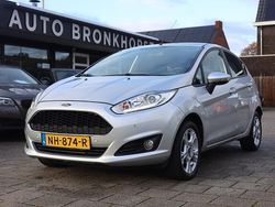 Grijs Gebruikt 2017 Ford Fiesta Style Hatchback | € 7.999 (Goede deal)