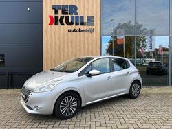 Grijs Gebruikt 2013 Peugeot 208 Envy Hatchback | € 5.250 (Goede deal)