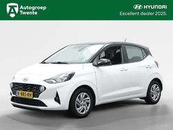 Atlas white Gebruikt 2020 Hyundai i10 Comfort Hatchback | € 10.950 (Eerlijke prijs)