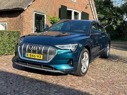 Blauw Gebruikt 2020 Audi e-tron SUV | € 19.995 (Goede deal)