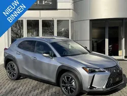 Grijs Nieuw 2025 Lexus UX 300h Business Edition SUV | € 52.235