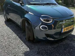 Blauw Gebruikt 2021 Fiat 500e Icon Cabriolet | € 18.950 (Goede deal)