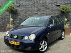 Blauw Gebruikt 2004 VW Polo Hatchback | € 1.495 (Eerlijke prijs)