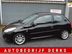 Zwart Gebruikt 2010 Peugeot 206+ Hatchback | € 1.750 (Eerlijke prijs)