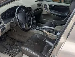 Brons Gebruikt 2001 Volvo XC70 SUV | € 3.250