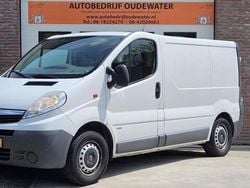 Wit Gebruikt 2011 Opel Vivaro Van | € 4.299 (Eerlijke prijs)