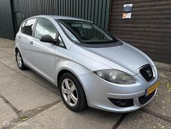 Grijs Gebruikt 2009 Seat Altea Style MPV | € 1.450 (Super prijs)