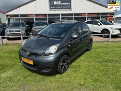 Grijs Gebruikt 2010 Toyota Aygo Comfort Hatchback | € 3.750 (Eerlijke prijs)