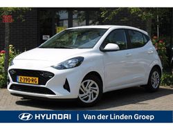 Wit Gebruikt 2024 Hyundai i10 Comfort Hatchback | € 17.450 (Eerlijke prijs)