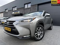 Bruin Gebruikt 2016 Lexus NX300h Luxury Line SUV | € 19.950 (Eerlijke prijs)