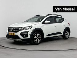 Wit Gebruikt 2021 Dacia Sandero Comfort Hatchback | € 15.240 (Eerlijke prijs)