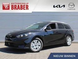 Zwart, metallic lak Nieuw 2025 Kia Ceed Sportswagon Stationwagen | € 35.990 (Goede deal)