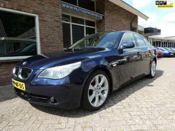 Blauw, metallic lak Gebruikt 2003 BMW 530 Executive Sedan | € 3.499 (Eerlijke prijs)
