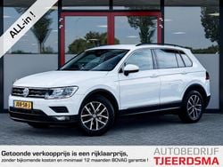 Wit Gebruikt 2019 VW Tiguan Comfortline SUV | € 21.950 (Super prijs)