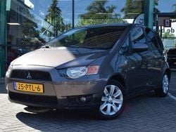 Bruin Gebruikt 2011 Mitsubishi Colt Edition Hatchback | € 5.999 (Eerlijke prijs)