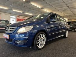 Blauw Gebruikt 2008 Mercedes B170 Business MPV | € 4.250 (Eerlijke prijs)