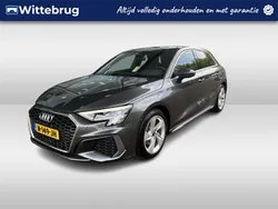 Grijs Gebruikt 2021 Audi A3 Sportback e-tron S-Line Sedan | € 28.950 (Eerlijke prijs)