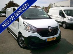 Wit Gebruikt 2017 Renault Trafic Komfort Van | € 10.650 (Super prijs)