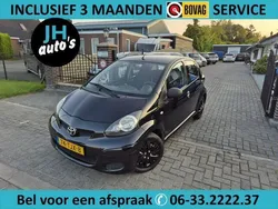 Zwart Gebruikt 2012 Toyota Aygo Hatchback | € 5.250 (Eerlijke prijs)