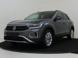 Grijs Gebruikt 2025 VW T-Roc Edition SUV | € 32.450 (Iets duurder)