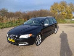 Zwart Gebruikt 2011 Volvo V70 R-Design Stationwagen | € 6.999 (Goede deal)