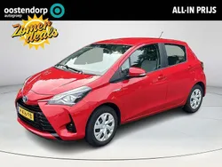 Rood Gebruikt 2020 Toyota Yaris Active Hatchback | € 18.945 (Iets duurder)
