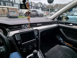 Grijs Gebruikt 2016 VW Passat Sedan | € 11.900