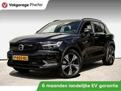 Zwart Gebruikt 2022 Volvo XC40 Plus SUV | € 24.940 (Goede deal)