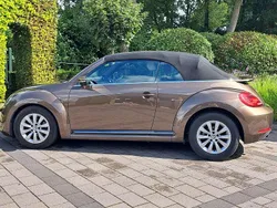 Bruin Gebruikt 2013 VW Beetle Design Cabriolet | € 16.900 (Eerlijke prijs)
