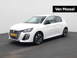 Wit Gebruikt 2024 Peugeot e-208 Style Hatchback | € 21.940 (Eerlijke prijs)