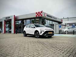 Wit Gebruikt 2022 Hyundai Bayon Comfort SUV | € 20.985 (Eerlijke prijs)