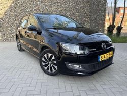 Gebruikt 2014 VW Polo Comfortline Sedan | € 5.450 (Eerlijke prijs)
