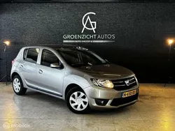 Bruin Gebruikt 2013 Dacia Sandero Hatchback | € 5.999 (Eerlijke prijs)