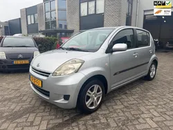 Grijs Gebruikt 2008 Daihatsu Sirion Hatchback | € 2.150 (Eerlijke prijs)
