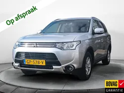 Grijs Gebruikt 2015 Mitsubishi Outlander P-HEV Edition SUV | € 12.400 (Eerlijke prijs)