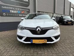 Wit Gebruikt 2018 Renault Mégane IV Hatchback | € 10.995 (Goede deal)