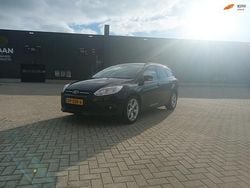 Zwart Gebruikt 2013 Ford Focus Trend Stationwagen | € 3.950 (Goede deal)