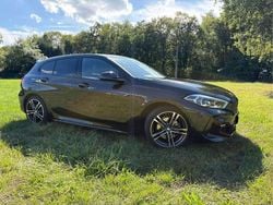 Zwart Gebruikt 2023 BMW 118 M Sport Hatchback | € 24.875 (Super prijs)