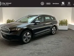 Zwart Gebruikt 2022 Skoda Enyaq iV SUV | € 28.800 (Eerlijke prijs)