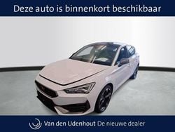 Wit Gebruikt 2022 Cupra Leon Hatchback | € 26.340 (Eerlijke prijs)