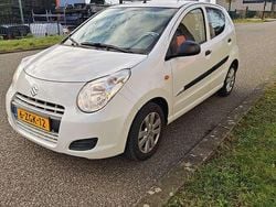 Gebruikt 2015 Suzuki Alto Hatchback | € 5.450 (Eerlijke prijs)