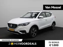 Wit Gebruikt 2020 MG ZS Luxury Sedan | € 13.900 (Goede deal)